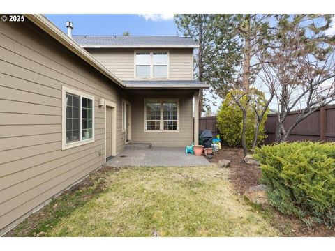 Tiny photo for 109 SW Taft Avenue, Bend, OR 97702 (MLS # 220213516)
