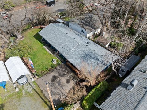 Tiny photo for 280 7th Street, Jacksonville, OR 97530 (MLS # 220215750)