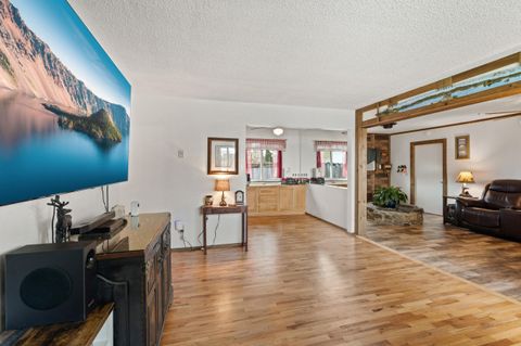 Tiny photo for 280 7th Street, Jacksonville, OR 97530 (MLS # 220215750)