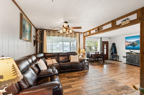 Tiny photo for 280 7th Street, Jacksonville, OR 97530 (MLS # 220215750)