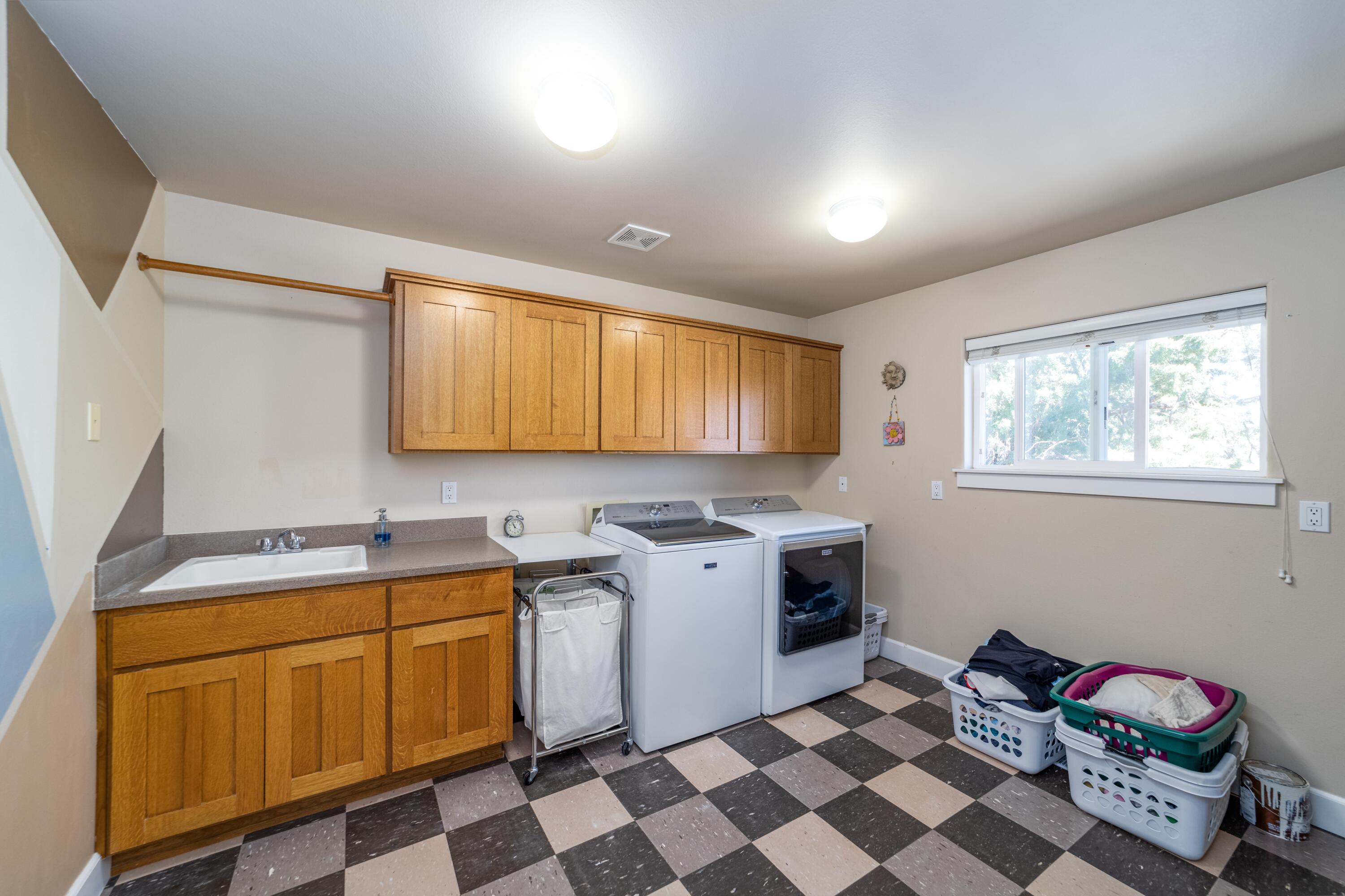 Awbrey Village - Residential