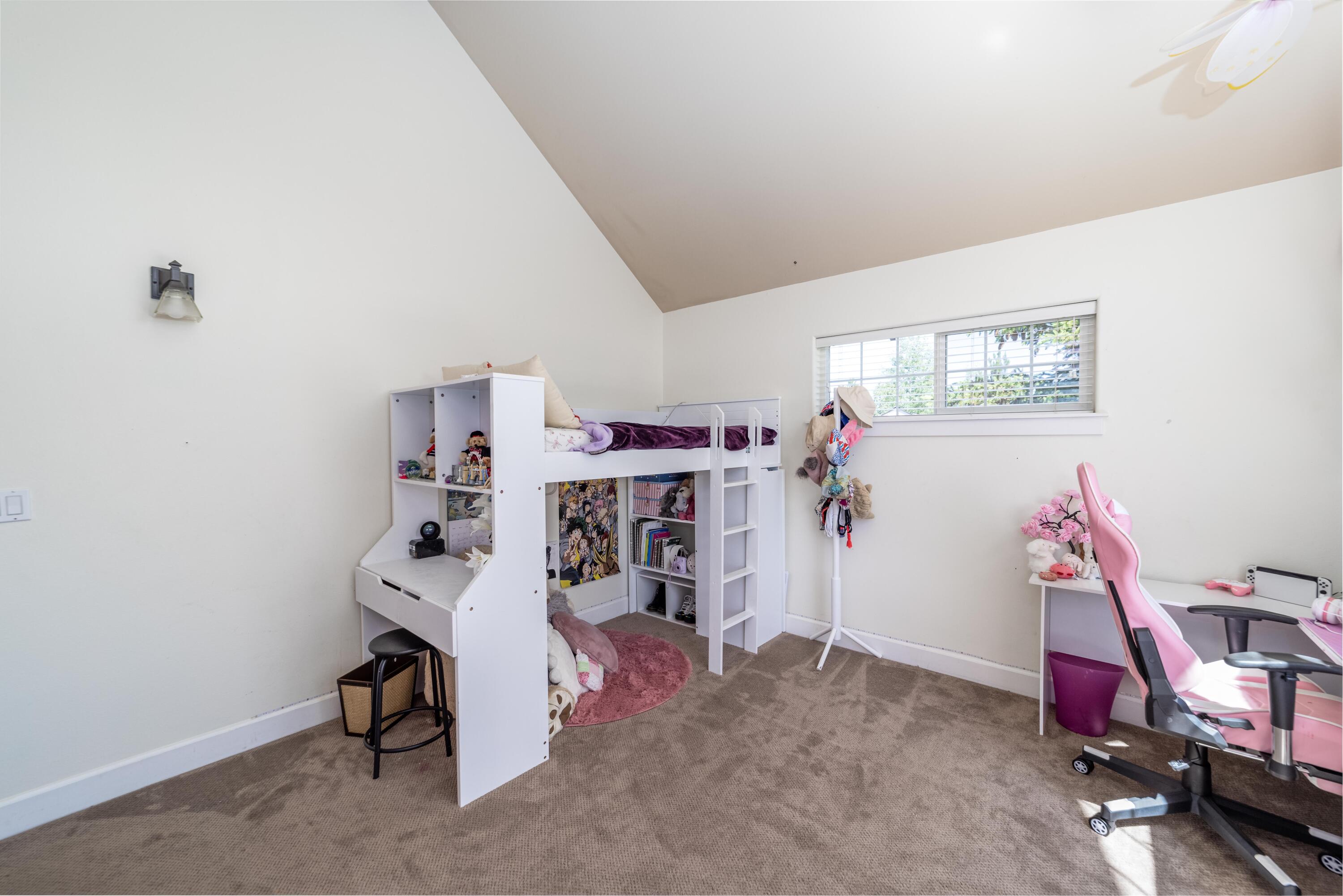 Awbrey Village - Residential