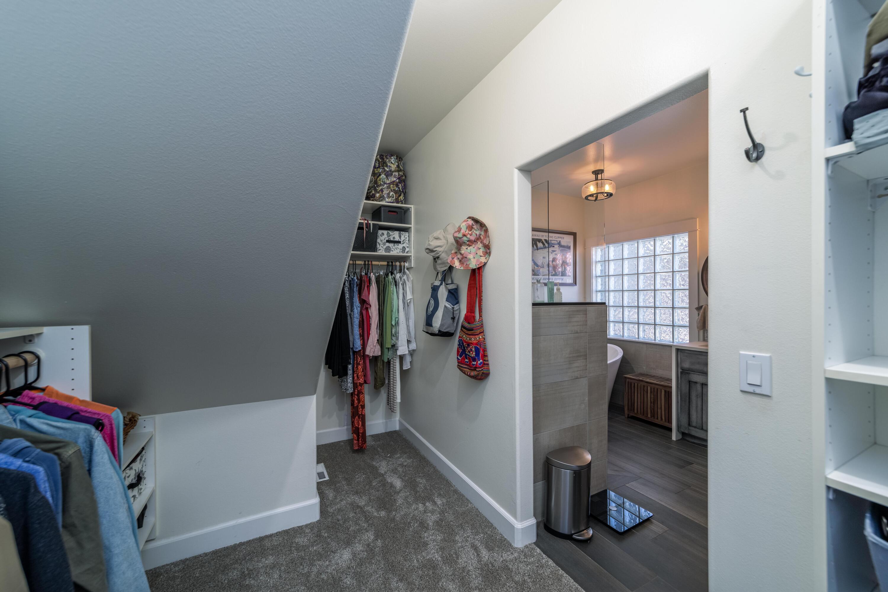 Awbrey Village - Residential