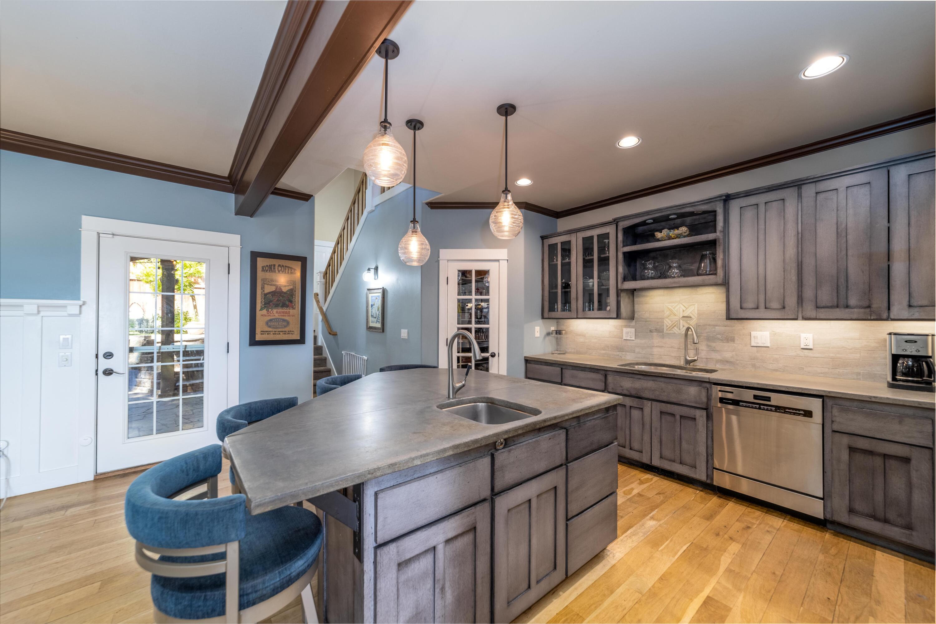 Awbrey Village - Residential