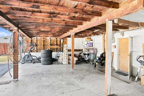 Tiny photo for 1055 California AVE, Klamath Falls, OR 97601 (MLS # 220226584)