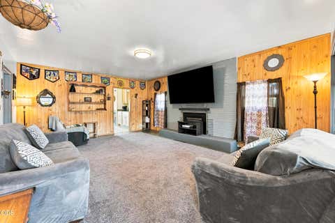Tiny photo for 1055 California AVE, Klamath Falls, OR 97601 (MLS # 220226584)
