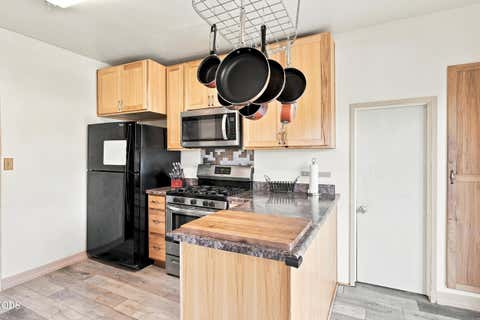 Tiny photo for 1055 California AVE, Klamath Falls, OR 97601 (MLS # 220226584)