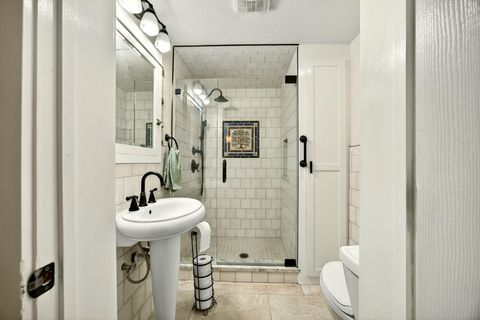 Tiny photo for 120 Graham Street, Jacksonville, OR 97530 (MLS # 220217669)