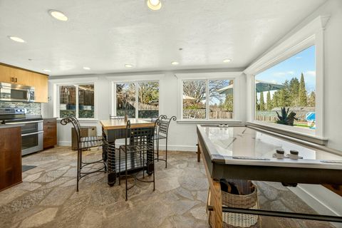 Tiny photo for 120 Graham Street, Jacksonville, OR 97530 (MLS # 220217669)