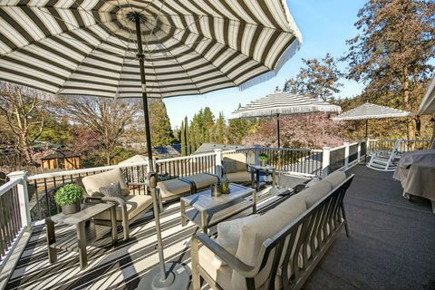 Tiny photo for 120 Graham Street, Jacksonville, OR 97530 (MLS # 220217669)