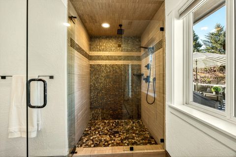 Tiny photo for 120 Graham Street, Jacksonville, OR 97530 (MLS # 220217669)