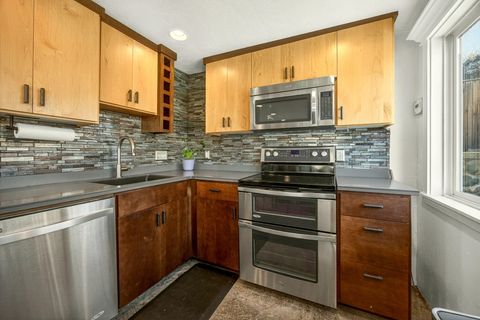 Tiny photo for 120 Graham Street, Jacksonville, OR 97530 (MLS # 220217669)