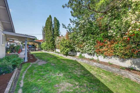 Tiny photo for 2390 Fairfield Drive, Medford, OR 97504 (MLS # 220220248)