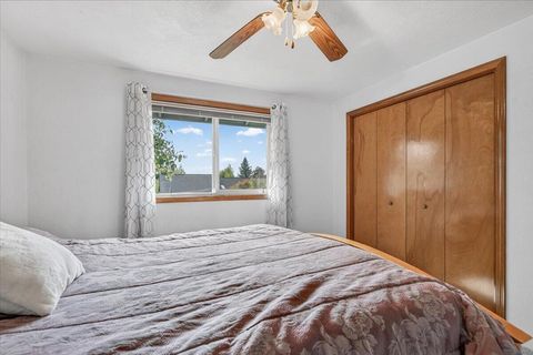 Tiny photo for 2390 Fairfield Drive, Medford, OR 97504 (MLS # 220220248)