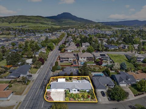 Tiny photo for 2390 Fairfield Drive, Medford, OR 97504 (MLS # 220220248)