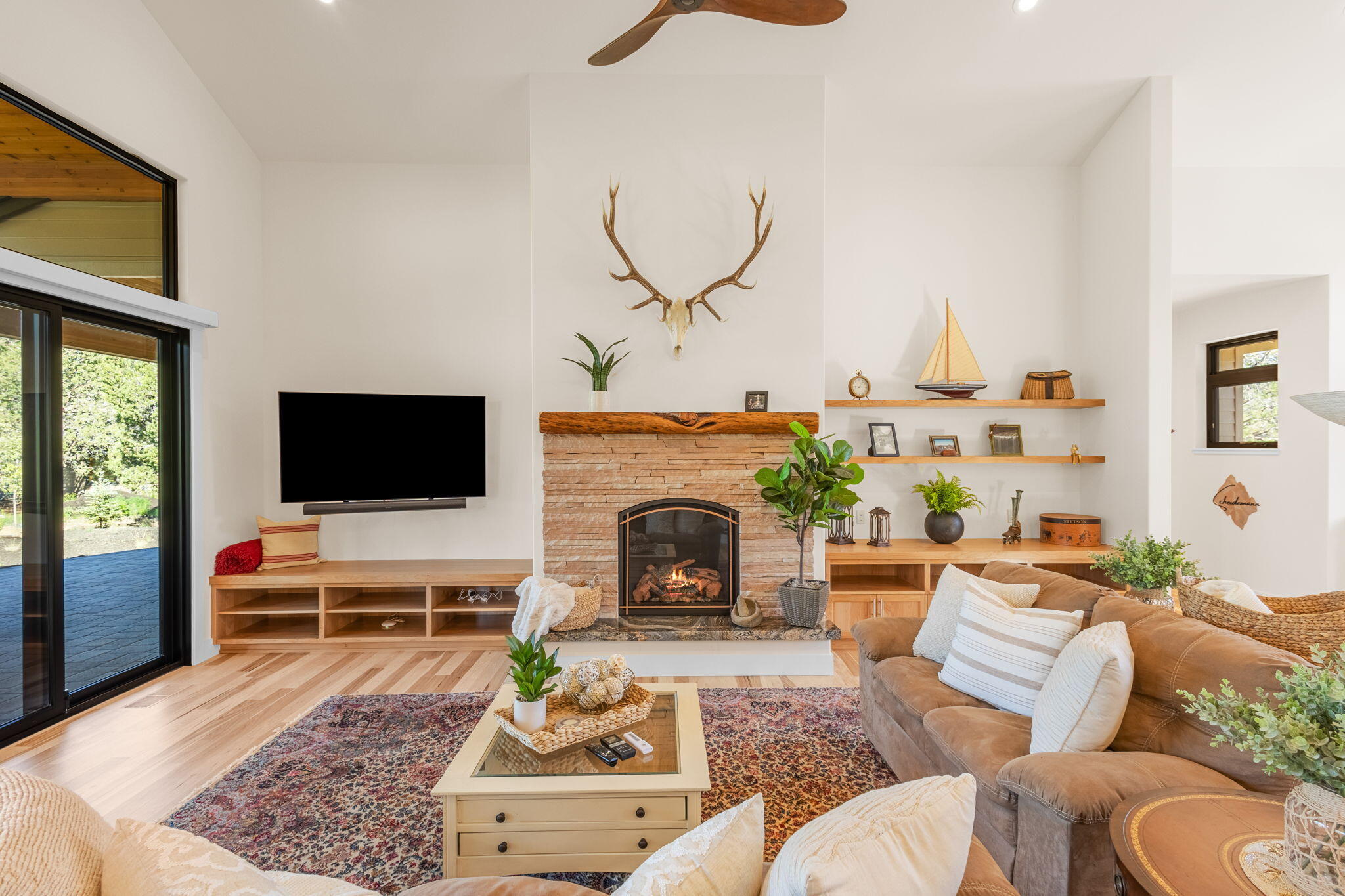 Aspen Lakes Golf Est - Residential