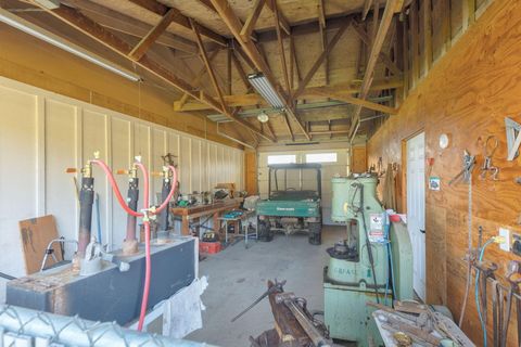 Tiny photo for 3990 Jerome Prairie Road, Grants Pass, OR 97527 (MLS # 220214216)