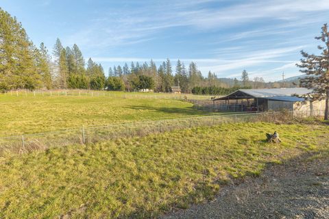 Tiny photo for 3990 Jerome Prairie Road, Grants Pass, OR 97527 (MLS # 220214216)