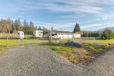Tiny photo for 3990 Jerome Prairie Road, Grants Pass, OR 97527 (MLS # 220214216)