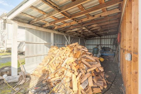 Tiny photo for 3990 Jerome Prairie Road, Grants Pass, OR 97527 (MLS # 220214216)