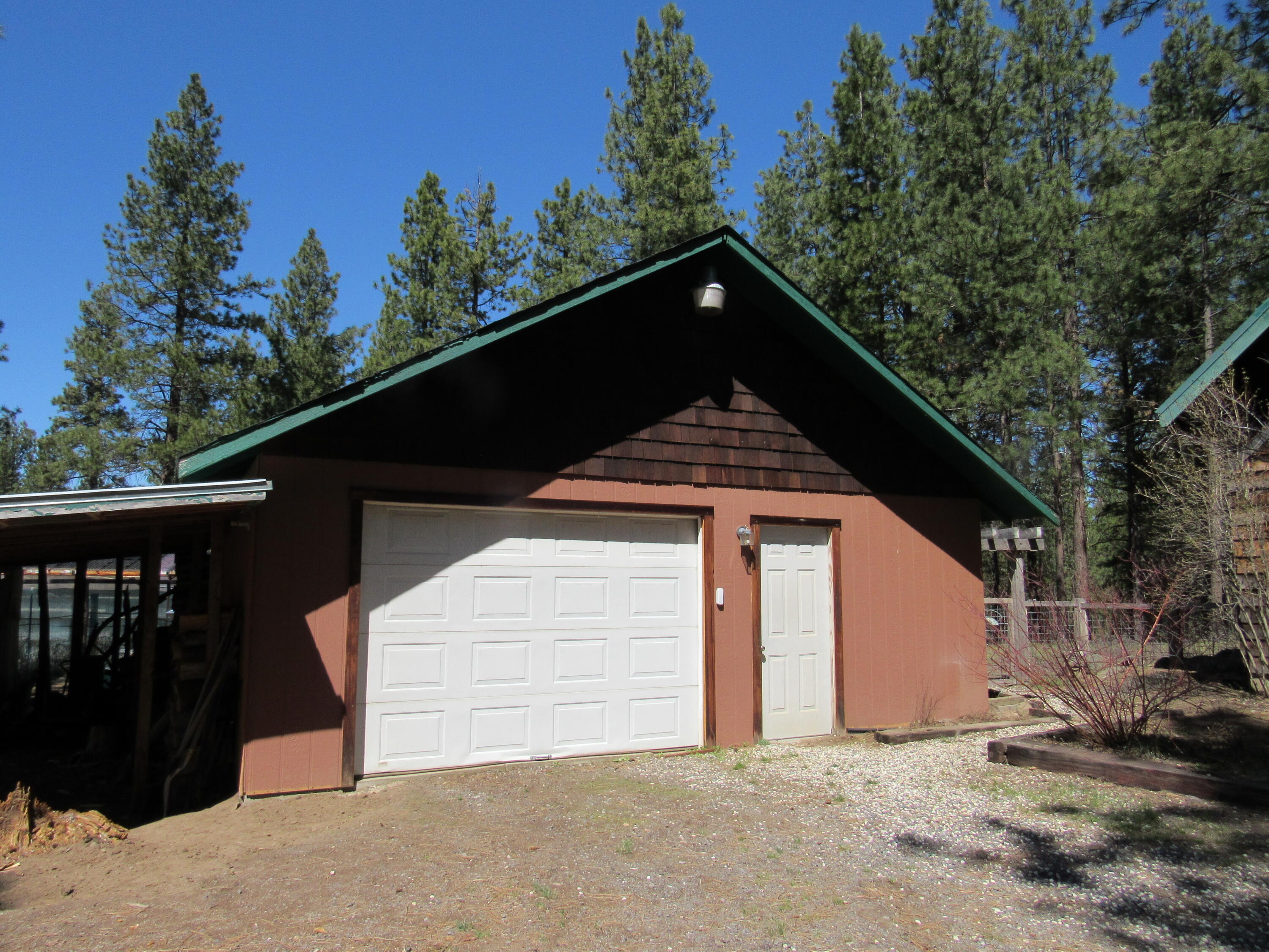Chiloquin Acres - Residential
