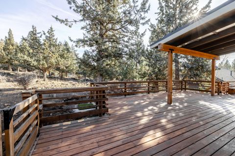 Tiny photo for 2752 NW Champion Circle, Bend, OR 97703 (MLS # 220214928)