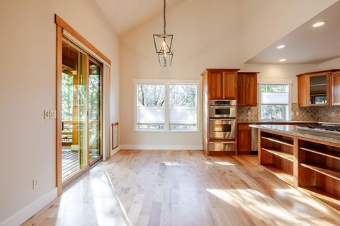 Tiny photo for 2752 NW Champion Circle, Bend, OR 97703 (MLS # 220214928)