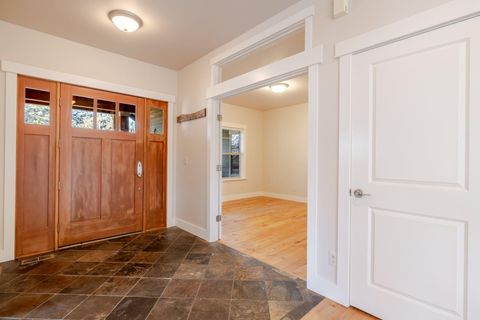Tiny photo for 2752 NW Champion Circle, Bend, OR 97703 (MLS # 220214928)