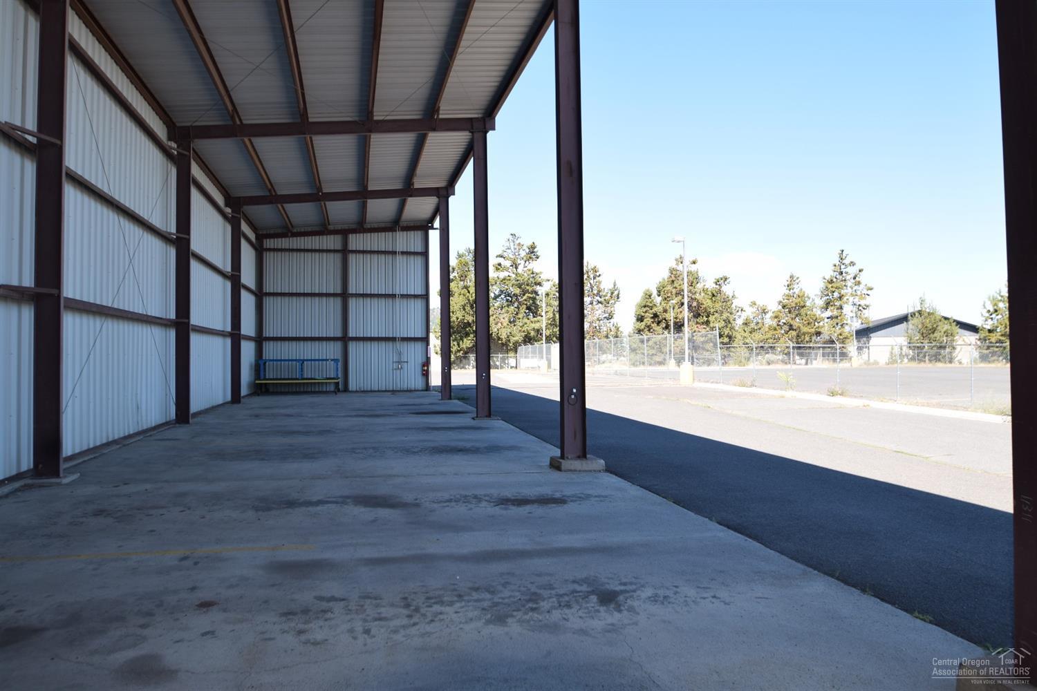 CLAB - Commercial Sale