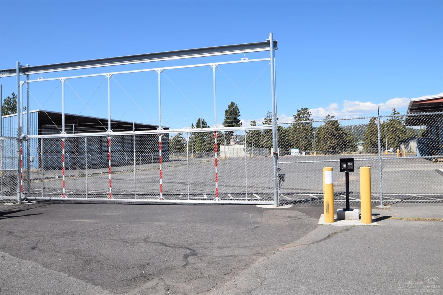 CLAB - Commercial Sale