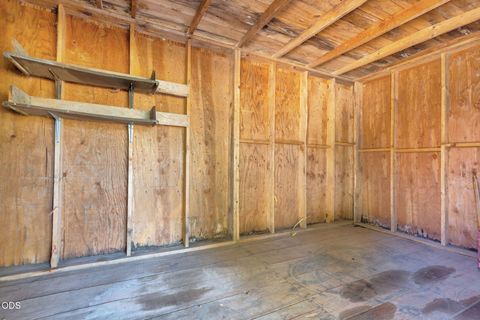Tiny photo for 925 Meadow View Drive, Williams, OR 97544 (MLS # 220223660)