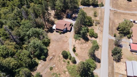 Tiny photo for 925 Meadow View Drive, Williams, OR 97544 (MLS # 220223660)