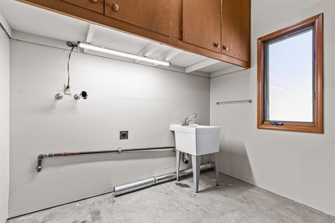 Tiny photo for 139 N Wightman Street, Ashland, OR 97520 (MLS # 220215521)