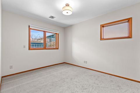 Tiny photo for 139 N Wightman Street, Ashland, OR 97520 (MLS # 220215521)