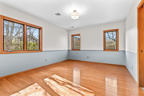 Tiny photo for 139 N Wightman Street, Ashland, OR 97520 (MLS # 220215521)