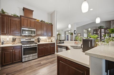 Tiny photo for 17463 Egret Drive, Bend, OR 97707 (MLS # 220217348)