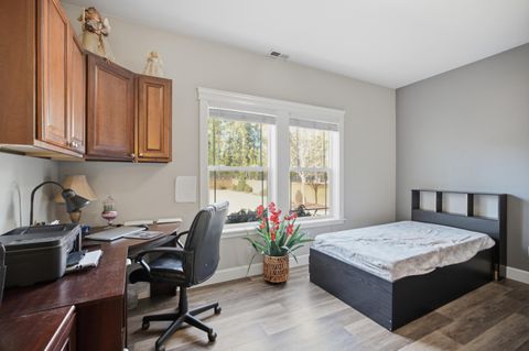 Tiny photo for 17463 Egret Drive, Bend, OR 97707 (MLS # 220217348)