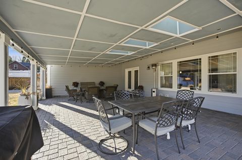 Tiny photo for 17463 Egret Drive, Bend, OR 97707 (MLS # 220217348)