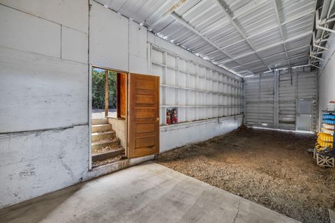 Tiny photo for 2752 SW Aaron Street, Madras, OR 97741 (MLS # 220215202)