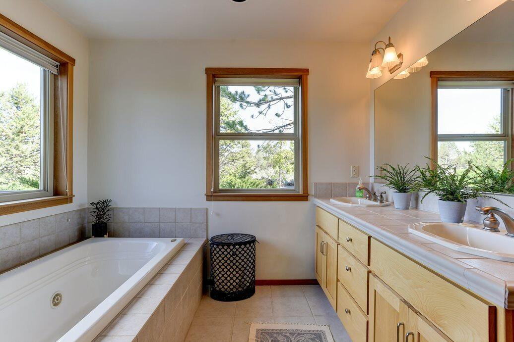 Fryrear Ranch - Residential