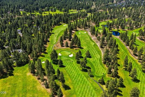 Tiny photo for 20422 Bullblock Road, Bend, OR 97702 (MLS # 220223299)