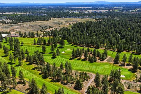 Tiny photo for 20422 Bullblock Road, Bend, OR 97702 (MLS # 220223299)