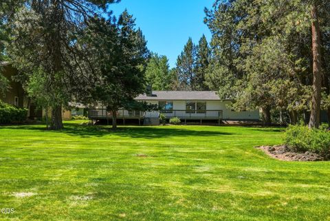 Tiny photo for 20422 Bullblock Road, Bend, OR 97702 (MLS # 220223299)