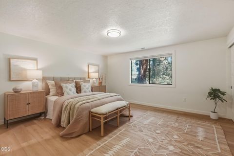 Tiny photo for 20422 Bullblock Road, Bend, OR 97702 (MLS # 220223299)