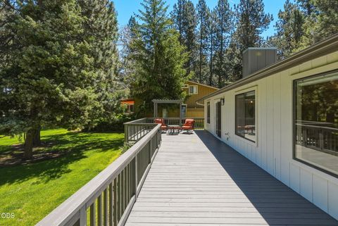 Tiny photo for 20422 Bullblock Road, Bend, OR 97702 (MLS # 220223299)