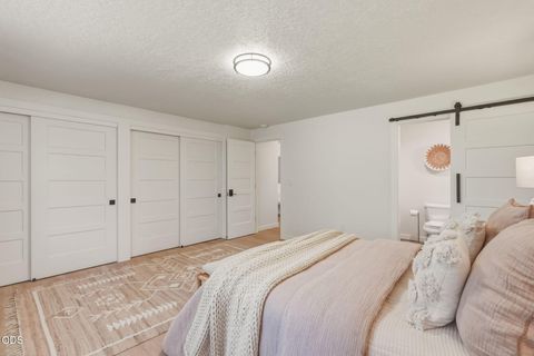 Tiny photo for 20422 Bullblock Road, Bend, OR 97702 (MLS # 220223299)
