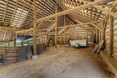 Tiny photo for 1247 Panther Gulch Road, Williams, OR 97544 (MLS # 220217471)