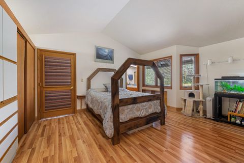 Tiny photo for 1247 Panther Gulch Road, Williams, OR 97544 (MLS # 220217471)