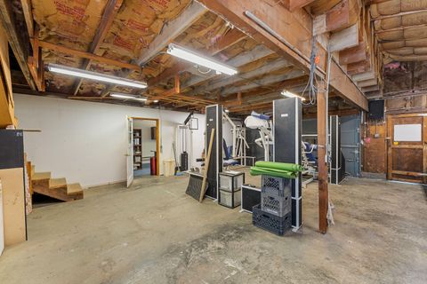 Tiny photo for 1247 Panther Gulch Road, Williams, OR 97544 (MLS # 220217471)