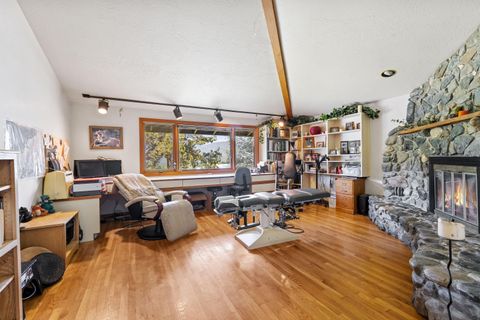 Tiny photo for 1247 Panther Gulch Road, Williams, OR 97544 (MLS # 220217471)